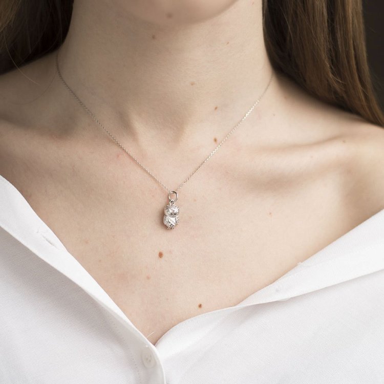 Серебряный кулон "Сова" с фианитами 132775 от ювелирного магазина Оникс - 2