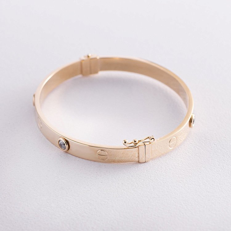 Жесткий браслет "Love" из желтого золота (фианит) б04740 от ювелирного магазина Оникс - 2