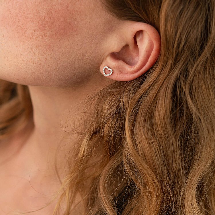 Золоті сережки - пусети "Сердечки" з діамантами 327081121 від ювелірного магазину Онікс - 5