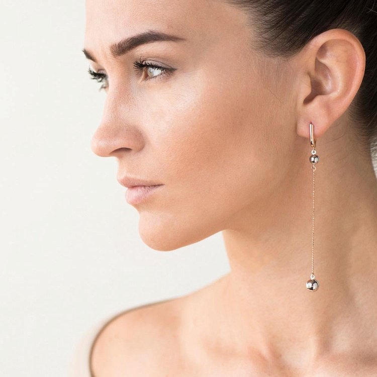 Золоті сережки з кулями с05608 від ювелірного магазину Онікс - 2