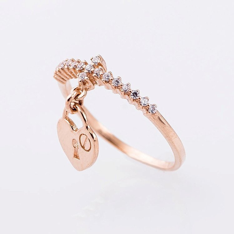 Золота каблучка "Серце" (фіаніти) к04844 від ювелірного магазину Онікс - 8