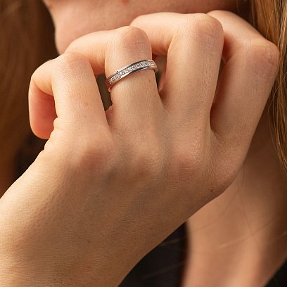 Кольцо с дорожкой бриллиантов (белое золото) 221001121 №2