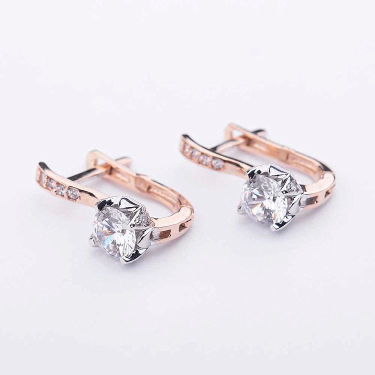 Золоті сережки з фіанітами с04130 від ювелірного магазину Онікс - 2