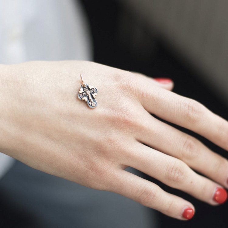 Золотий хрестик з чорнінням п03249 від ювелірного магазину Онікс - 2