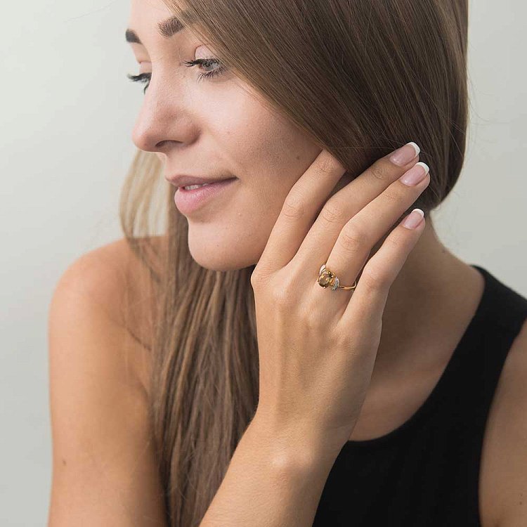 Заручальна каблучка з діамантами і кварцом жовто-коричневим к226 від ювелірного магазину Онікс - 1