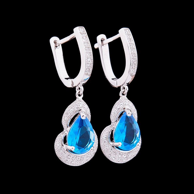 Сережки з синіми фіанітами с032 від ювелірного магазину Онікс