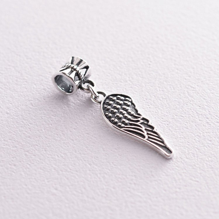 Срібний шарм "Крильце" 132149 від ювелірного магазину Онікс