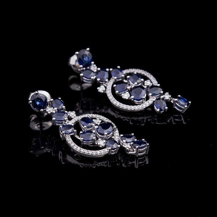 Золотые серьги с сапфирами и бриллиантами с764he от ювелирного магазина Оникс - 2