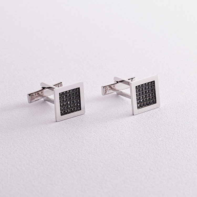 Золотые запонки с черными фианитами зап00065 от ювелирного магазина Оникс