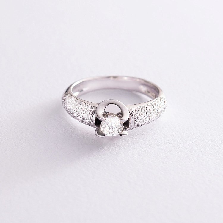 Золотое кольцо с бриллиантами кб0071як от ювелирного магазина Оникс