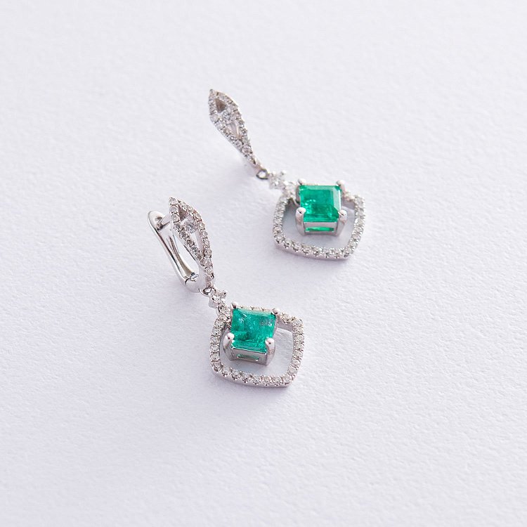 Золотые серьги с бриллиантами и изумрудами с413cha от ювелирного магазина Оникс - 2