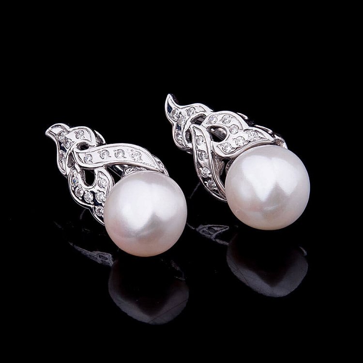 Золотые серьги с культивированным пресноводным жемчугом с382 от ювелирного магазина Оникс - 3