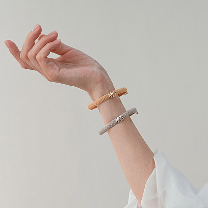 Жесткий браслет "Marie" в красном золоте б05586 №8