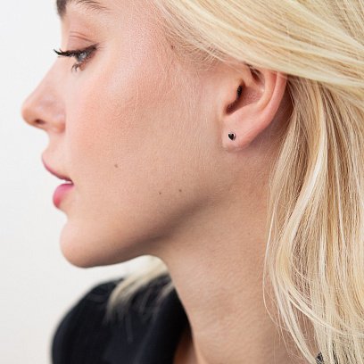 Срібні сережки - пусети "Love" з емаллю 123137 №4