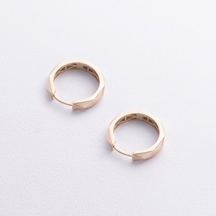 Сережки - кільця "Грані" у жовтому золоті с09302 від ювелірного магазину Онікс - 1