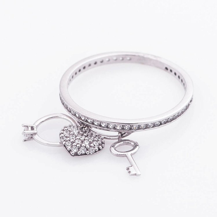 Золота каблучка "Серце і ключик" к05070 від ювелірного магазину Онікс - 2