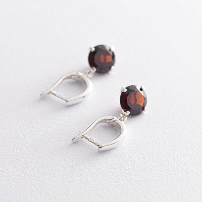 Серебряные серьги "Влечение" с синт. пиропом 122856 №3