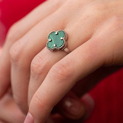 Серебряное кольцо "Клевер" (синт. малахит) 112773 №4