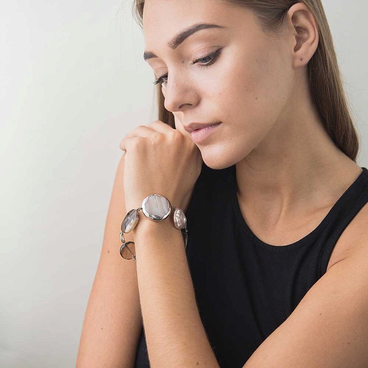 Браслет з агатом, кварцом димчастим і культ. прісн. перлами BRDR084 від ювелірного магазину Онікс