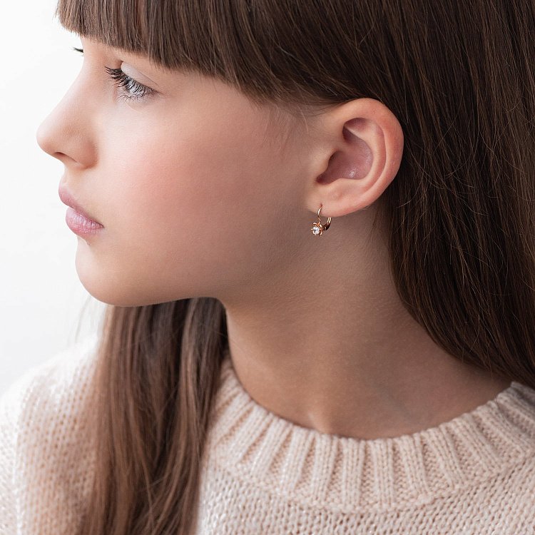 Золотые детские серьги с фианитами с05764 от ювелирного магазина Оникс - 1