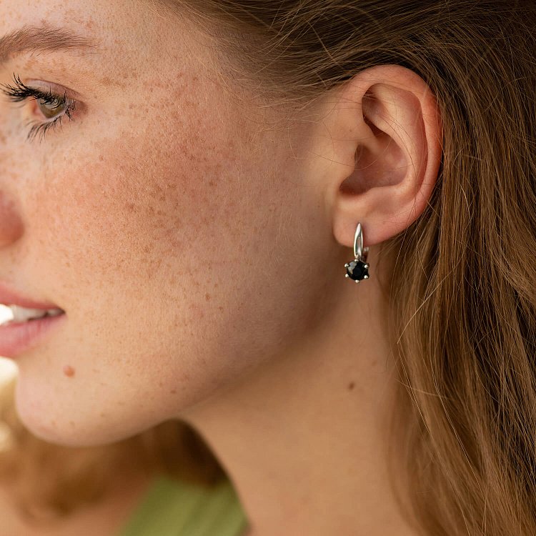 Серебряные серьги с сапфирами GS-02-017-31 от ювелирного магазина Оникс - 1