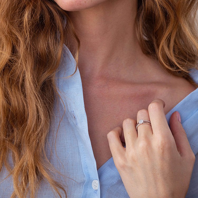 Кольцо "Цветочек" в белом золоте с бриллиантами к269cha от ювелирного магазина Оникс - 1