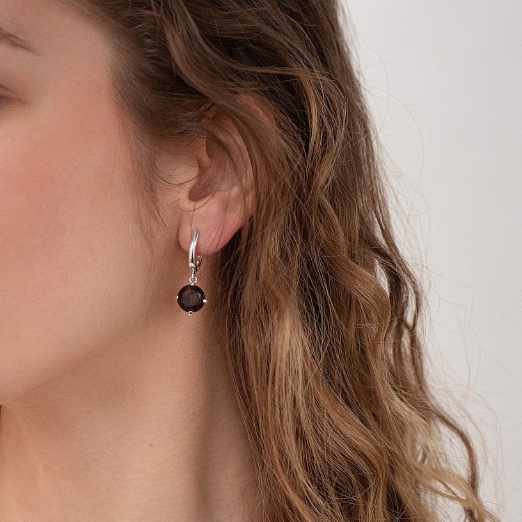 Серебряные серьги "Влечение" (дымчастый кварц) 123011 от ювелирного магазина Оникс - 1