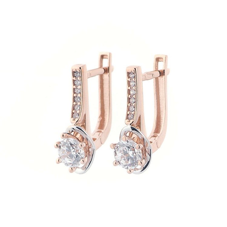 Золотые серьги с фианитами с04998 Золотые серьги с фианитами с04998 от ювелирного магазина Оникс