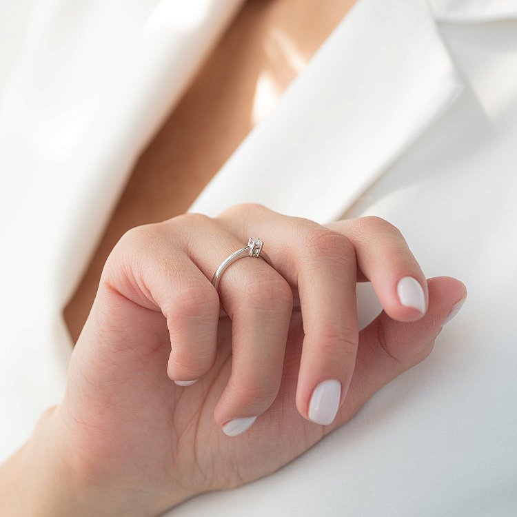 Заручальна золота каблучка з діамантом кб0128arp від ювелірного магазину Онікс - 3