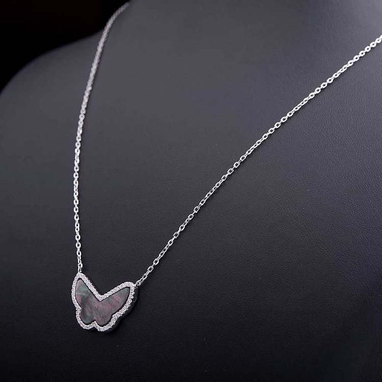 Срібне кольє "Метелик" з фіанітами і перламутром 18336 від ювелірного магазину Онікс - 3