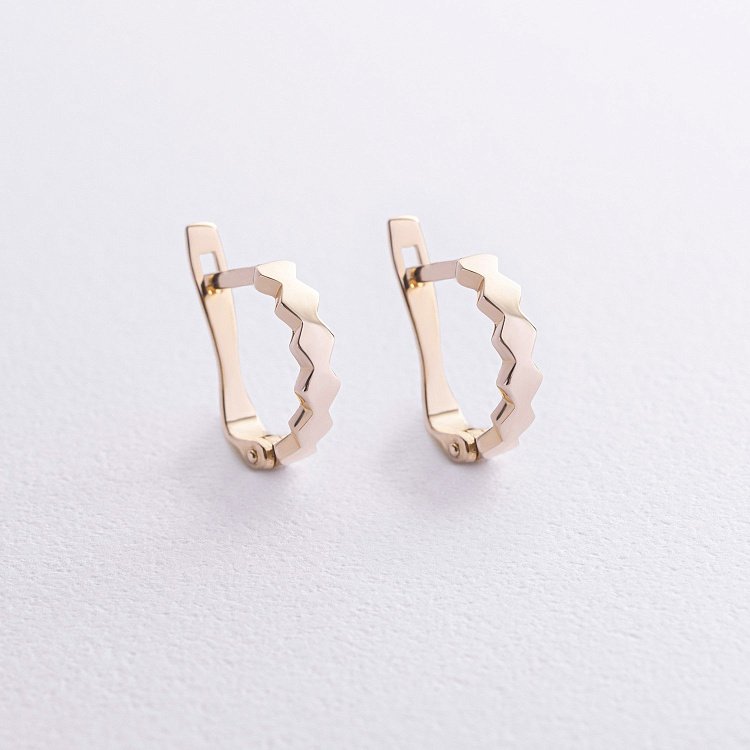 Серьги из желтого золота на английской застежке с06386 от ювелирного магазина Оникс