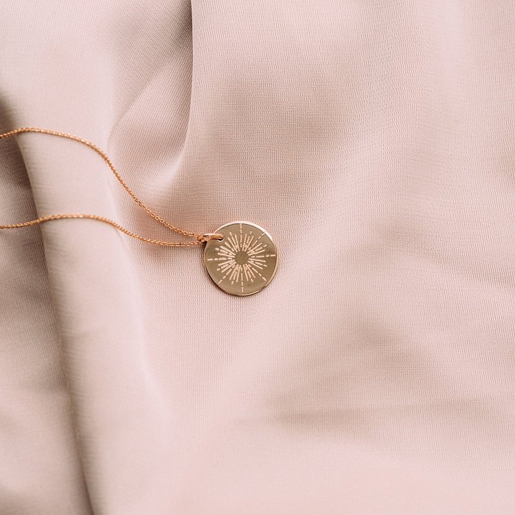 Срібний кулон з гравіюванням "Сонце" (позолота) 132724сол від ювелірного магазину Онікс - 4