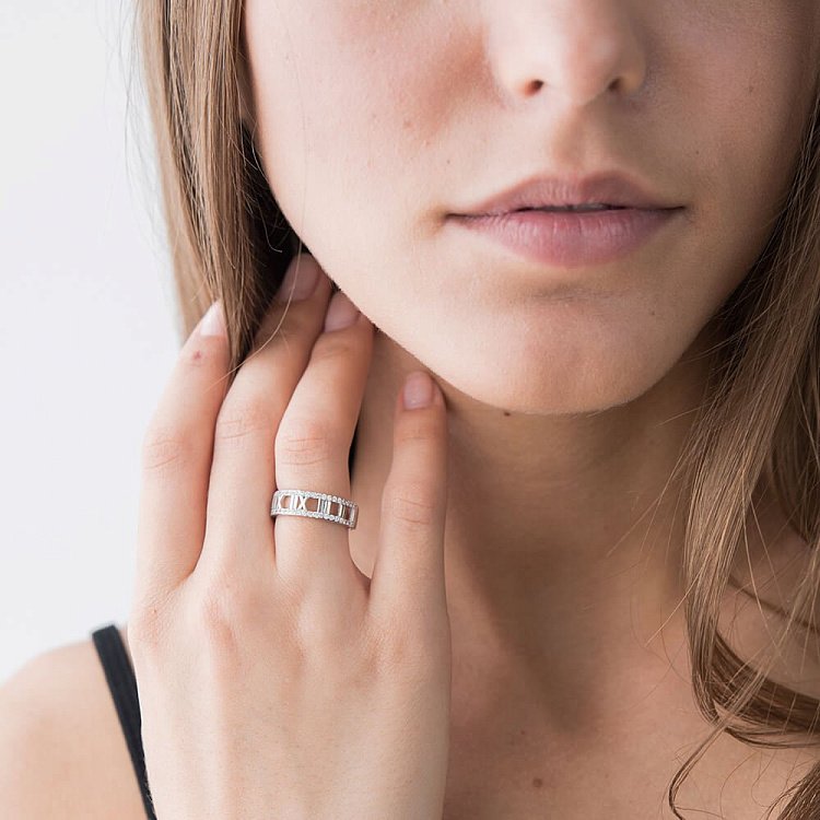 Ексклюзивне срібний перстень з фіанітами (родій) 111727 від ювелірного магазину Онікс - 3