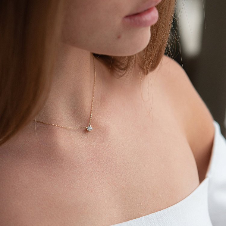 Золоте кольє з фіанітом кол01359 від ювелірного магазину Онікс - 1