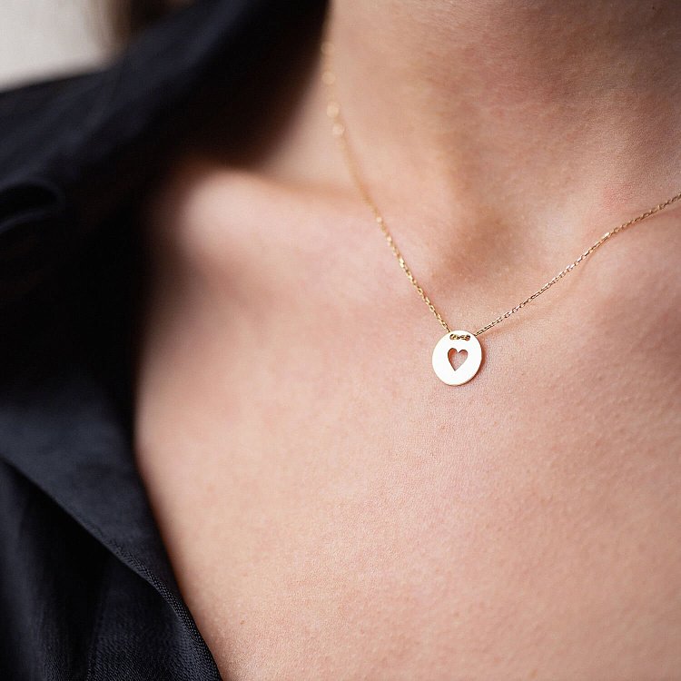 Колье "Сердечко" в желтом золоте кол01700с от ювелирного магазина Оникс