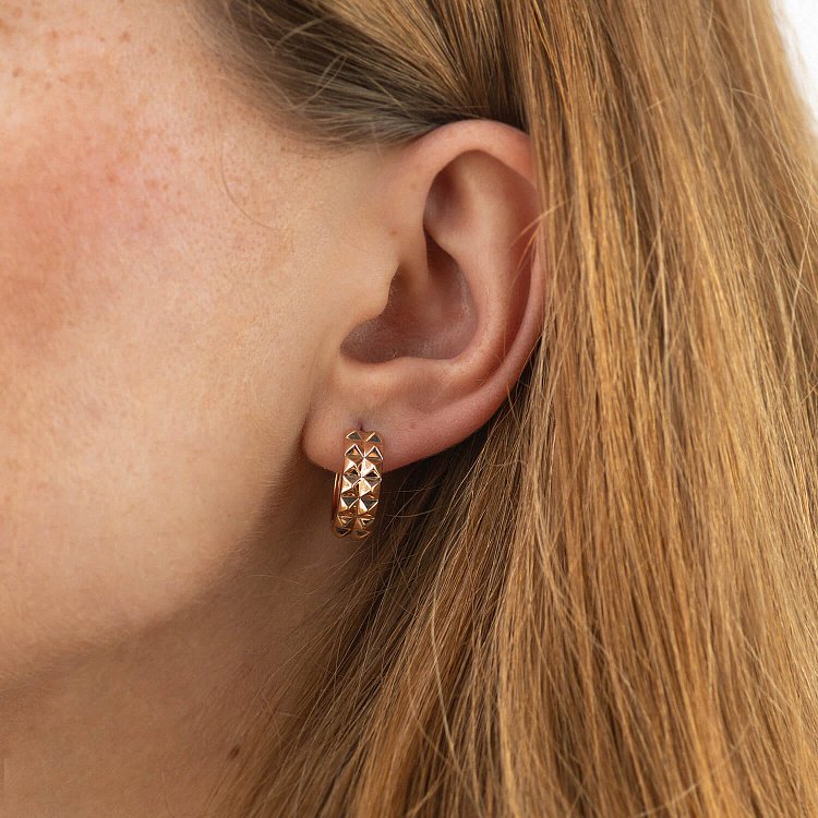 Сережки - кільця "Monica" у червоному золоті с09087 від ювелірного магазину Онікс - 2