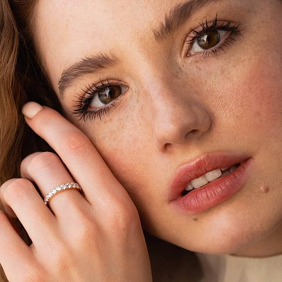 Каблучка з доріжкою каменів в червоному золоті (фіаніти) к07388 №7