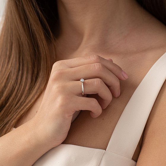 Золота заручальна каблучка (куб. циркон Swarovski) к06269 №2