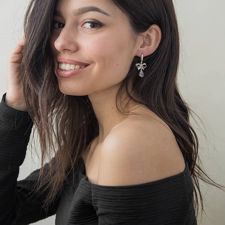 Срібні сережки (фіаніти) 121307 від ювелірного магазину Онікс - 4