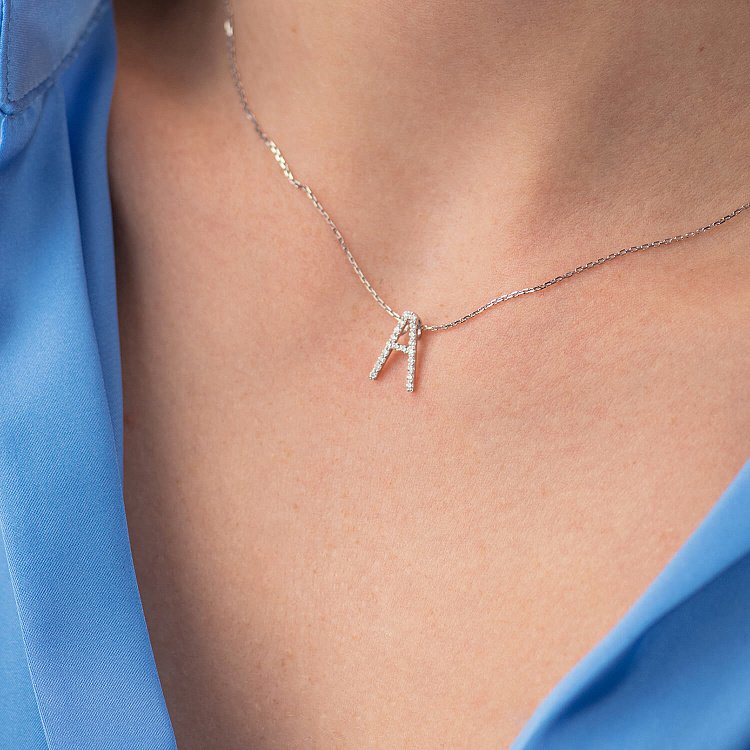 Золотое колье с буквой "А" с бриллиантами 133651121 от ювелирного магазина Оникс - 3