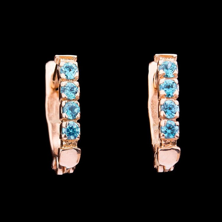 Золоті сережки з фіанітами с01770 від ювелірного магазину Онікс - 1