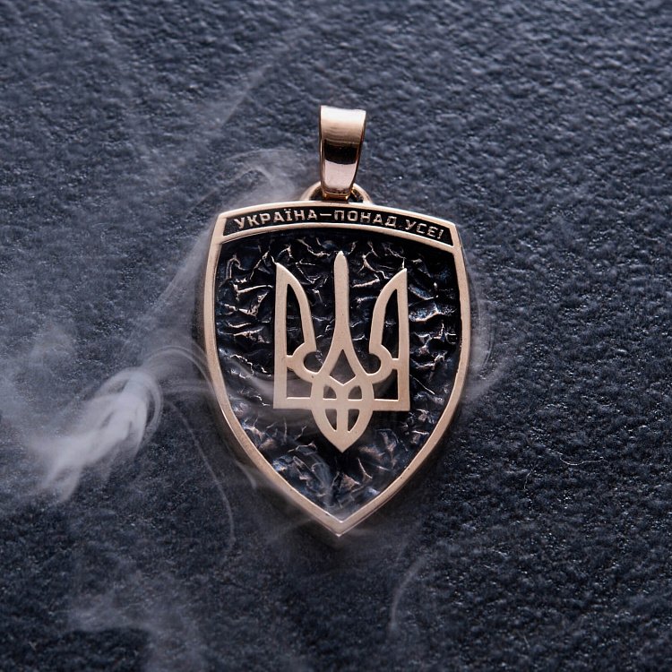 Золотой кулон "Герб України - Тризуб. Україна понад усе. Отче наш / Индивидуальная гравировка" п03711 от ювелирного магазина Оникс - 3