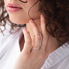 Серебряное двойное кольцо на цепочке 112625 от ювелирного магазина Оникс