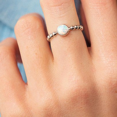 Шариковое кольцо с синт. опалом (белое золото) к07194 №2