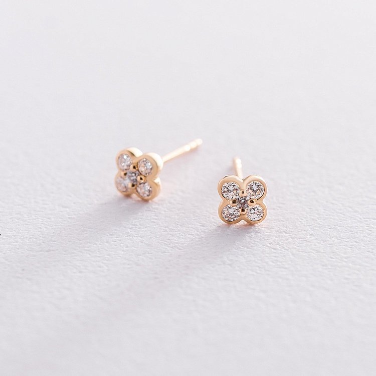 Золоті сережки-пусети "Конюшина" з діамантами сб0302mr від ювелірного магазину Онікс