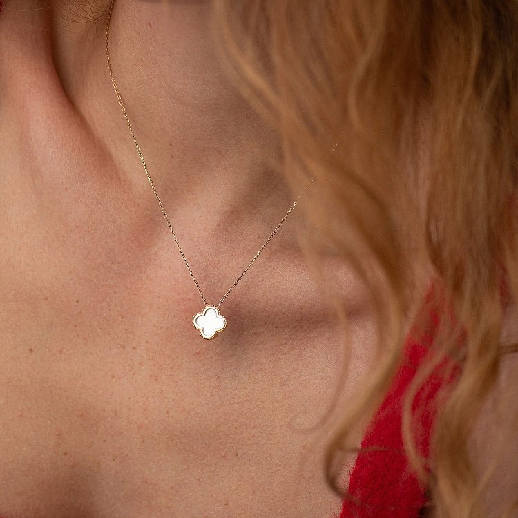 Кольє "Конюшина" в жовтому золоті (перламутр) кол01695 від ювелірного магазину Онікс - 2