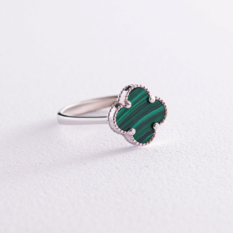 Серебряное кольцо "Клевер" (малахит) 112562 от ювелирного магазина Оникс - 3