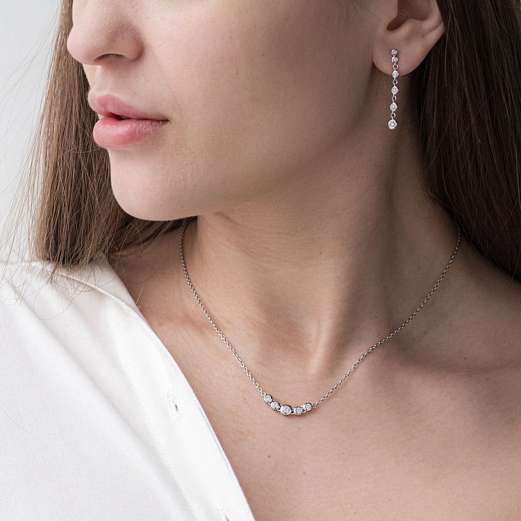 Золотые серьги - пусеты с бриллиантами с306 от ювелирного магазина Оникс - 1