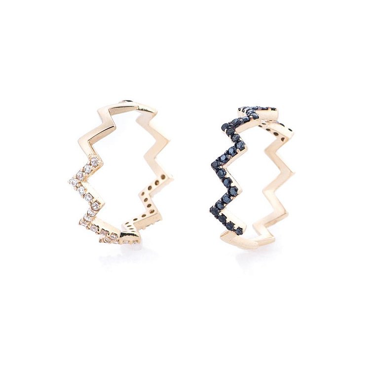 Золотое кольцо с фианитами к05379 от ювелирного магазина Оникс - 2