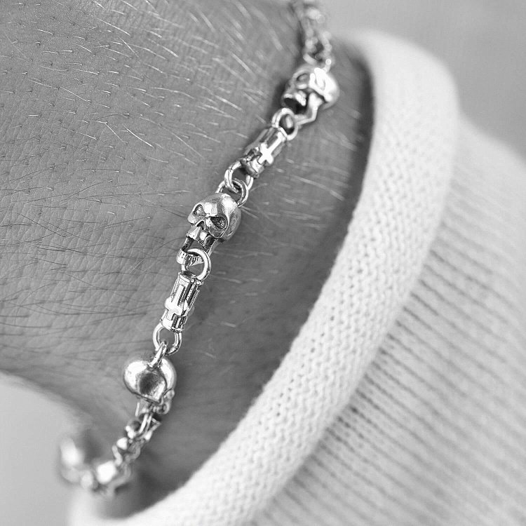 Срібний браслет "Черепа" 364б від ювелірного магазину Онікс - 1